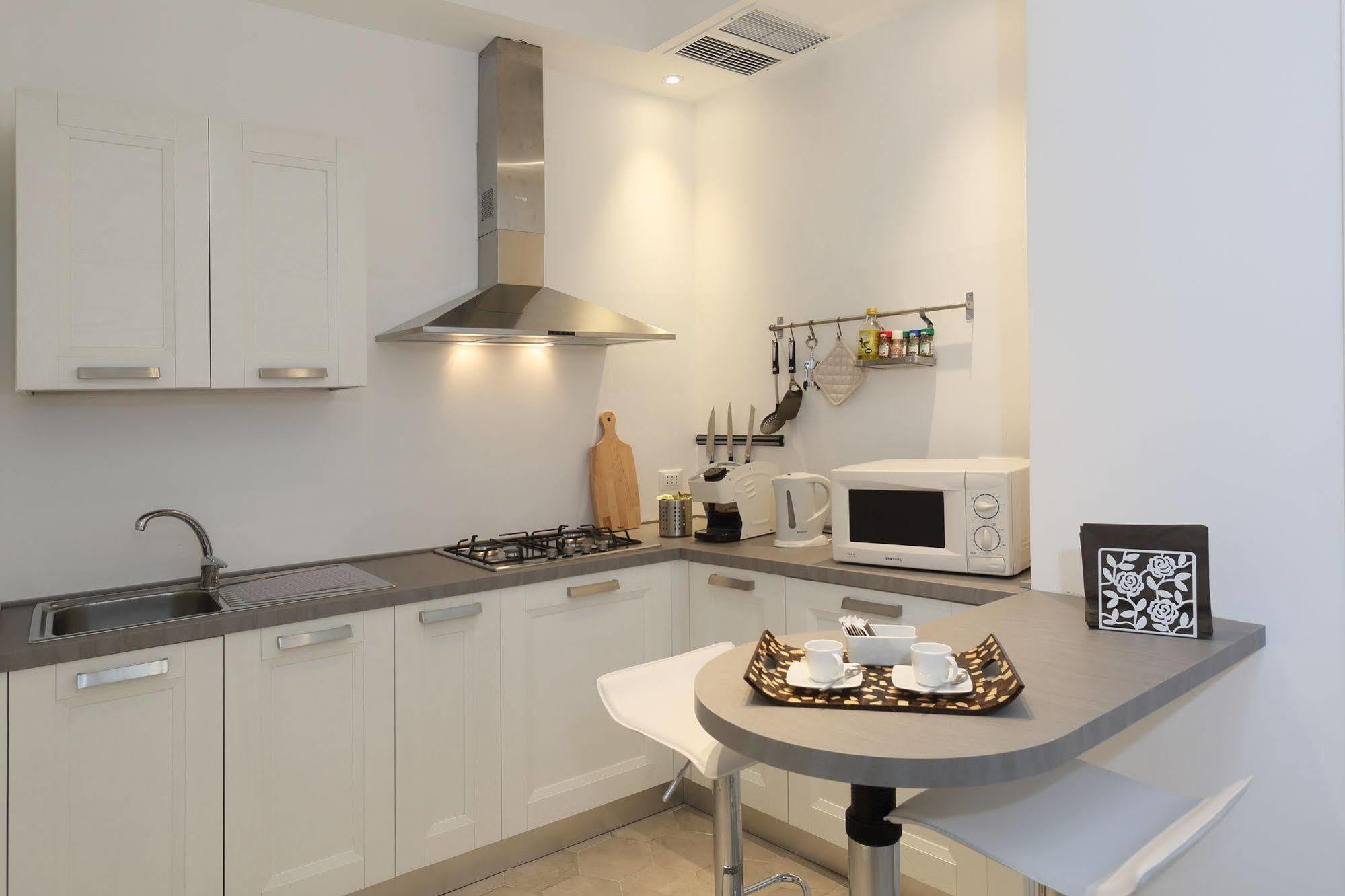 Badia Vecchia Apartment ตาออร์มินา ภายนอก รูปภาพ
