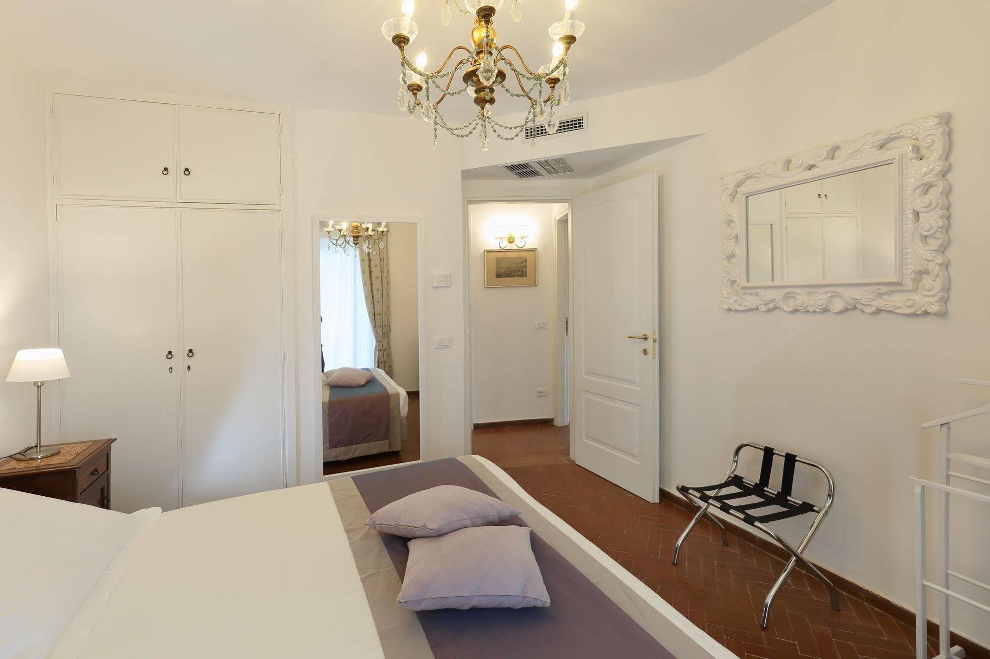 Badia Vecchia Apartment ตาออร์มินา ภายนอก รูปภาพ